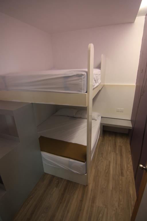 Beacon Inn Johor Bahru Room photo